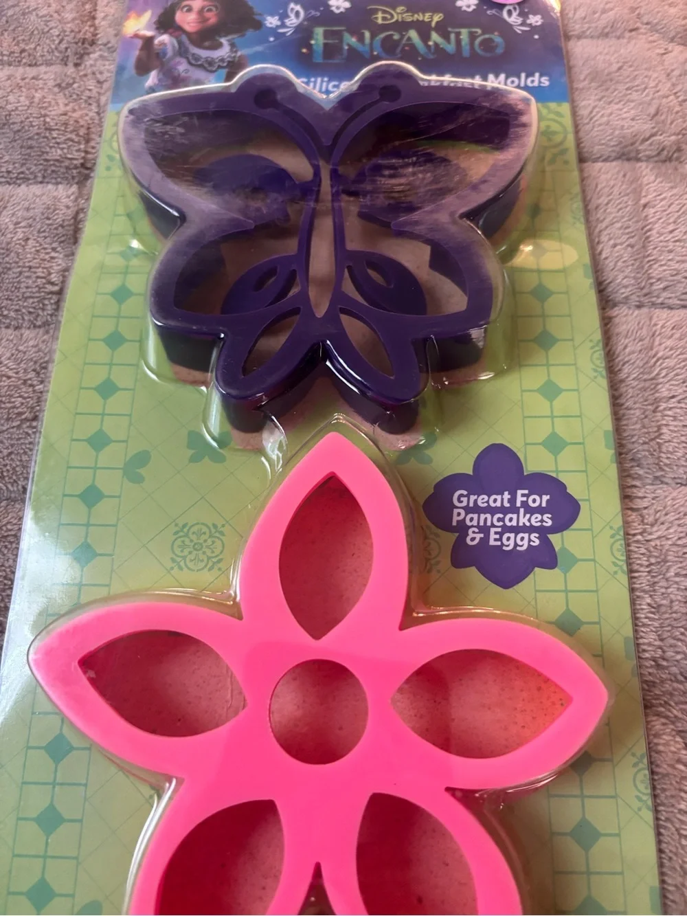 Disney Encanto Silicone Breakfast Molds - Purple & Pink Set